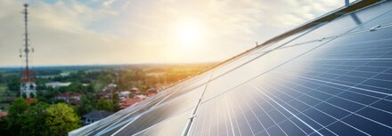 Photovoltaik Bläulich schimmernde PV-Module