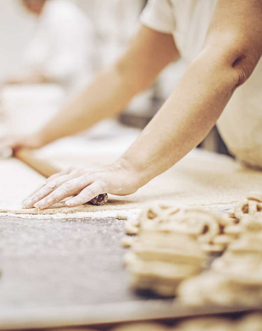 Arbeit in einer Bäckerei