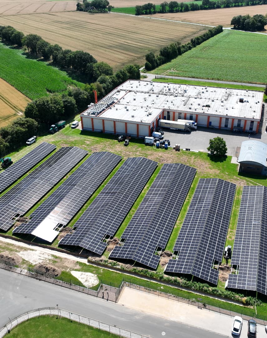 Geschaeftsgebaeude Thomas Riedel GmbH aus Vogelperspektive