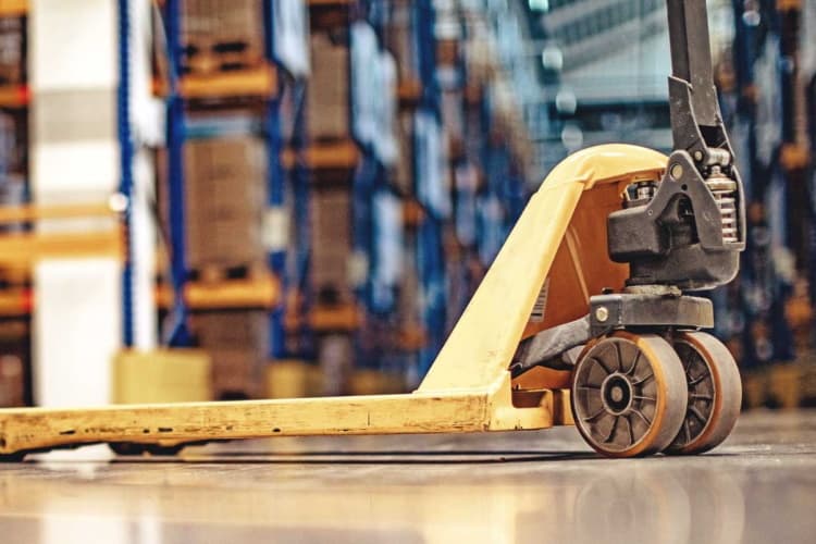 Werkhalle der Thomsen + Kühne Logistics GmbH