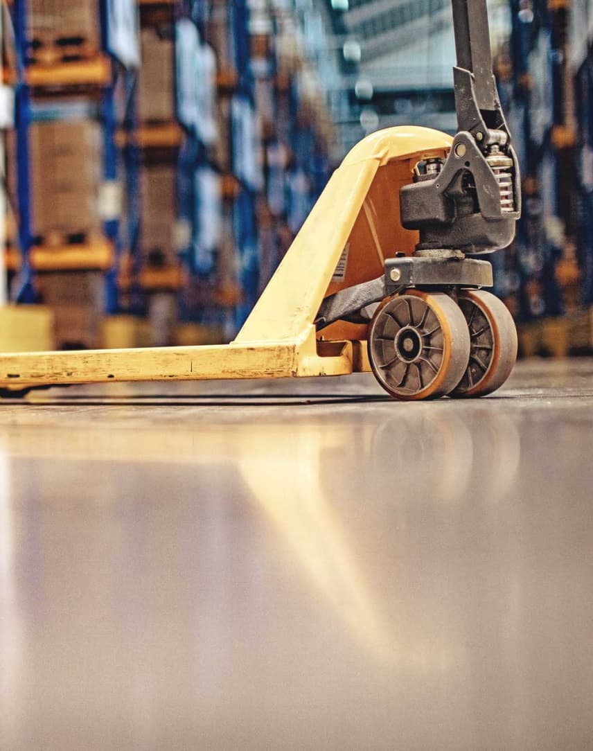 Werkhalle der Thomsen + Kühne Logistics GmbH