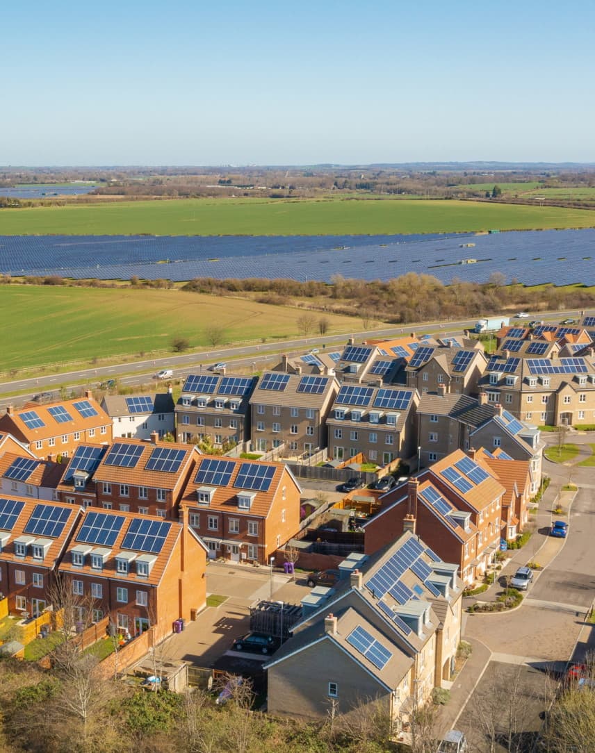 Ein Ort in Deutschland aus der Luft.