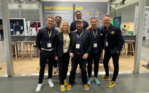 Das Messeteam von EWE auf der secIT