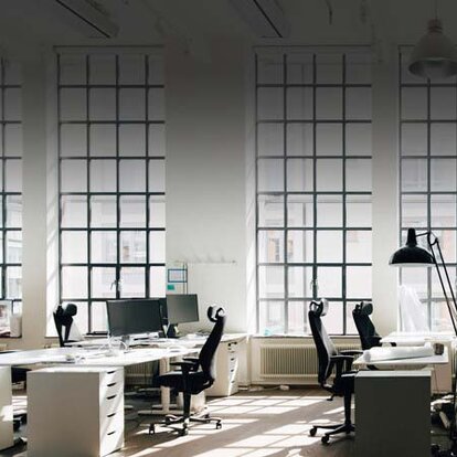 Licht Ein helles, modernes Büro