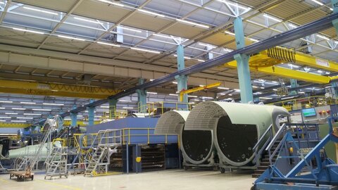 Premium Aerotec Ein Flugzeug in Bau